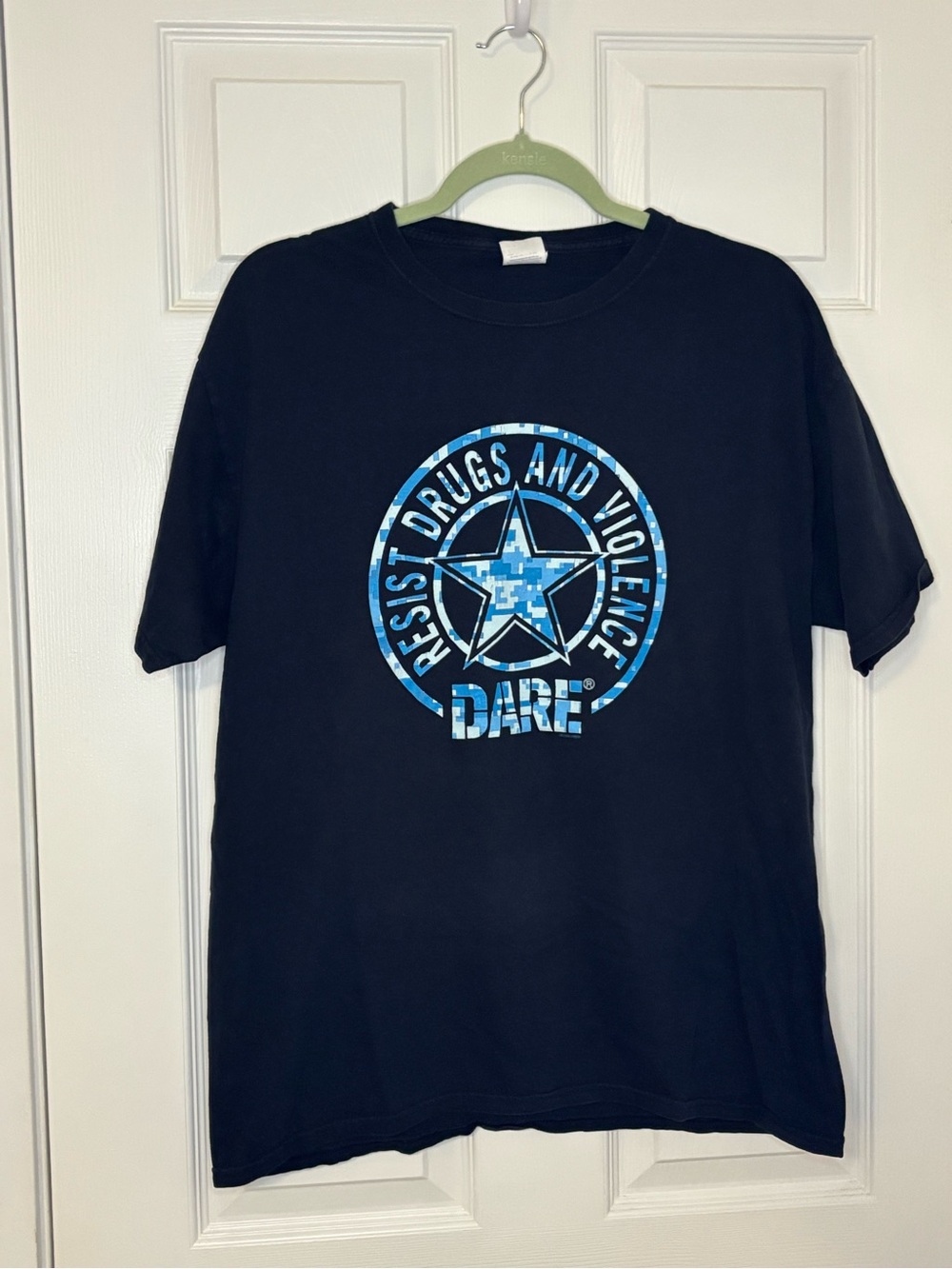 D.A.R.E. “Resist Drugs & Violence” Graphic Tee – Black